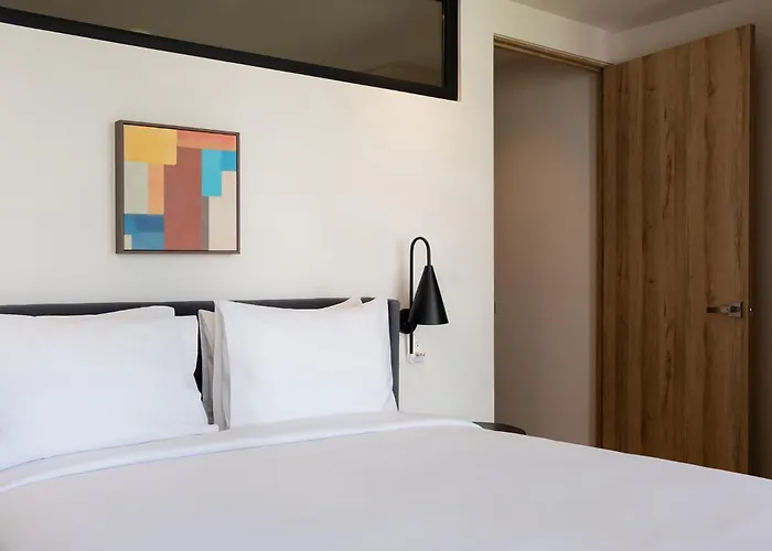 Crisol Condesa Hotel 4*